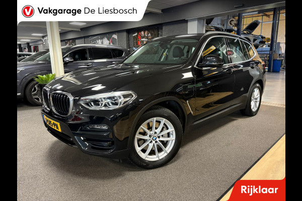 BMW X3 XDrive30e eDrive Edition / Panorama-dak / trekhaak / leder / head-up