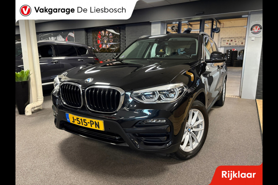 BMW X3 XDrive30e eDrive Edition / Panorama-dak / trekhaak / leder / head-up