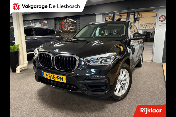 BMW X3 XDrive30e eDrive Edition / Panorama-dak / trekhaak / leder / head-up