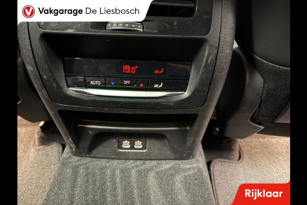 BMW X3 XDrive30e eDrive Edition / Panorama-dak / trekhaak / leder / head-up