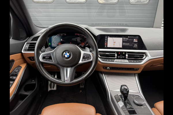 BMW 3 Serie Touring 320i High Executive M-Sport | Camera | Navigatie | DAB | 19 Inch Lichtmetalen Velgen | Lederen Bekleding |