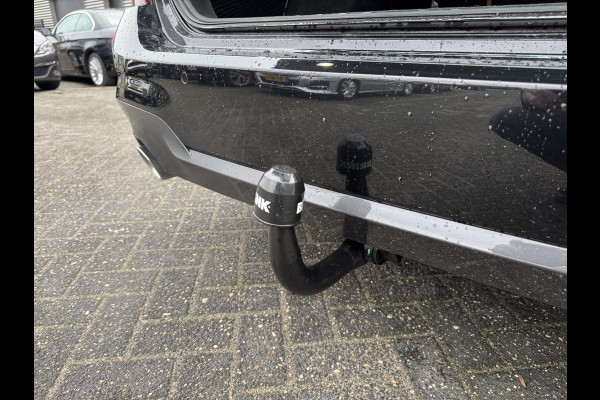 BMW 3 Serie Touring 320i High Executive M-Sport | Camera | Navigatie | DAB | 19 Inch Lichtmetalen Velgen | Lederen Bekleding |