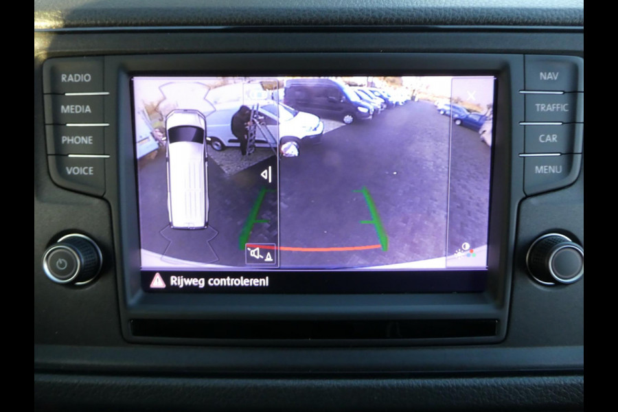 Volkswagen Crafter 35 2.0 TDI L3H2 (L2H1) airco automaat sortimo