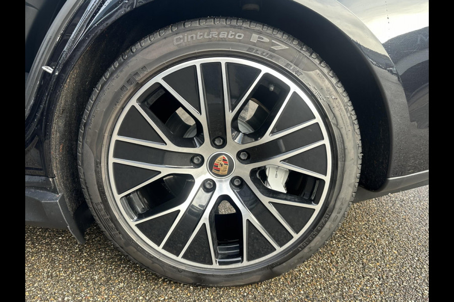 Porsche Taycan Performance 84 kWh BOSE | STUURWIEL+STOELVERWARMING | SPORtCHRONO | ADAPTIVE CRUISE | PORSCHE ONDERHOUDEN |12mnd BOVAG GARANTIE