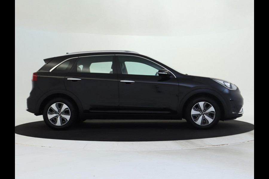 Kia Niro 1.6 GDi Hybrid DynamicLine Camera | Half-Leder | Cruise