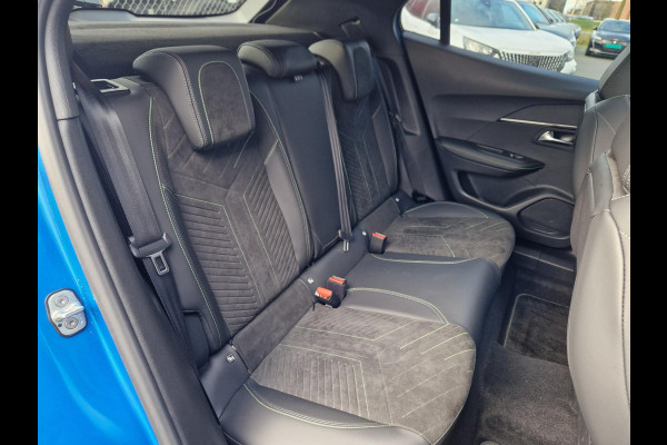 Peugeot 2008 1.2 EAT8 130Pk GT Line /Pano /Elek stoel /Stoelverwarming