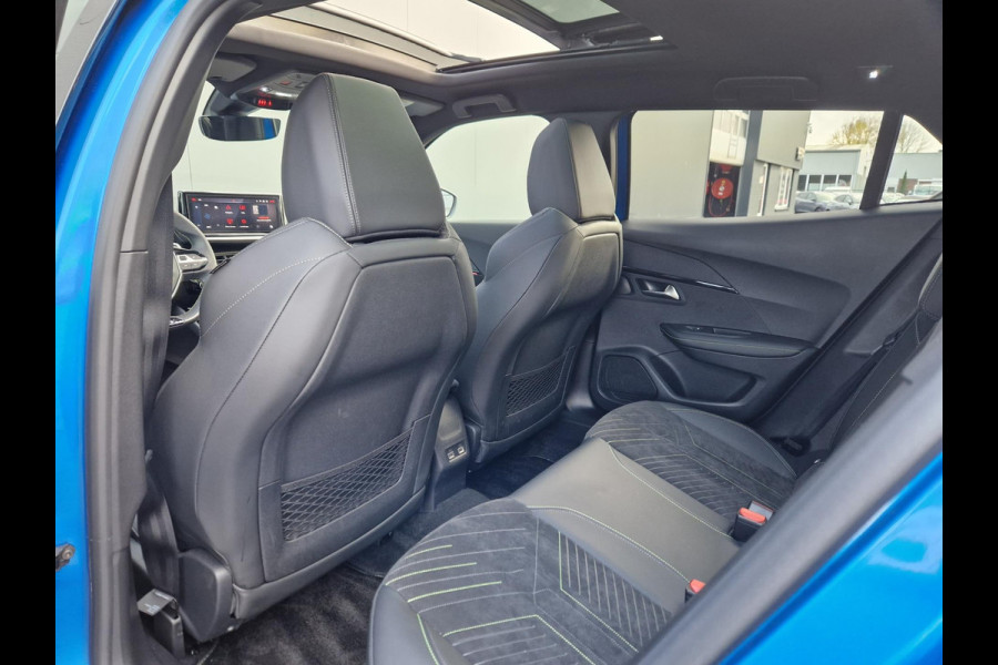 Peugeot 2008 1.2 EAT8 130Pk GT Line /Pano /Elek stoel /Stoelverwarming