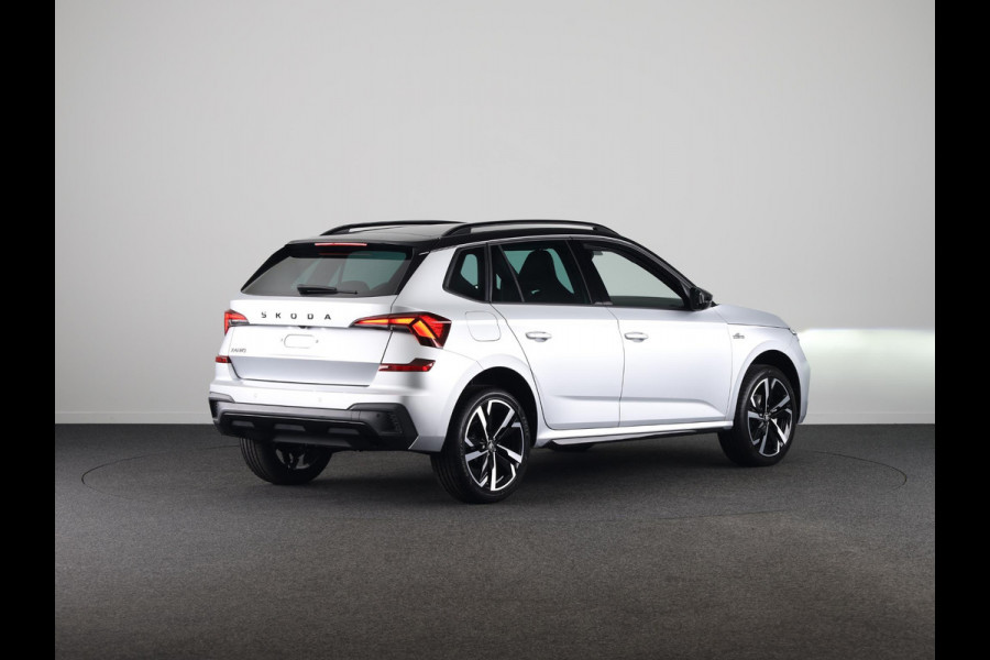 Škoda Kamiq Monte Carlo 1.0 TSI 85 kW / 115 PK SUV 7 versn. DS | Navigatie Pakket | Travel Assist Plus | Mechanisch wegklapbare trekhaak | Winter Pakket | Charging | 18 inch lichtmetalen velgen Ursa Monte Carlo