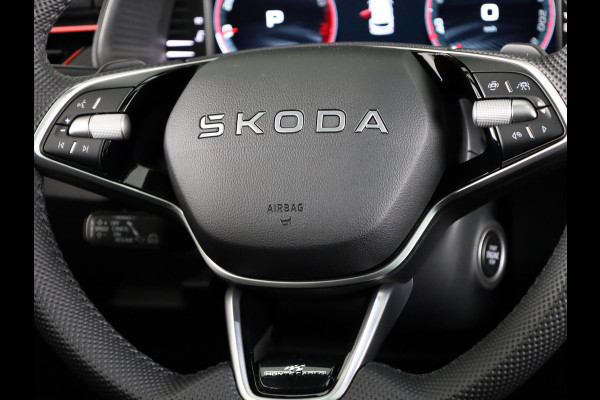 Škoda Kamiq Monte Carlo 1.0 TSI 85 kW / 115 PK SUV 7 versn. DS | Navigatie Pakket | Travel Assist Plus | Mechanisch wegklapbare trekhaak | Winter Pakket | Charging | 18 inch lichtmetalen velgen Ursa Monte Carlo