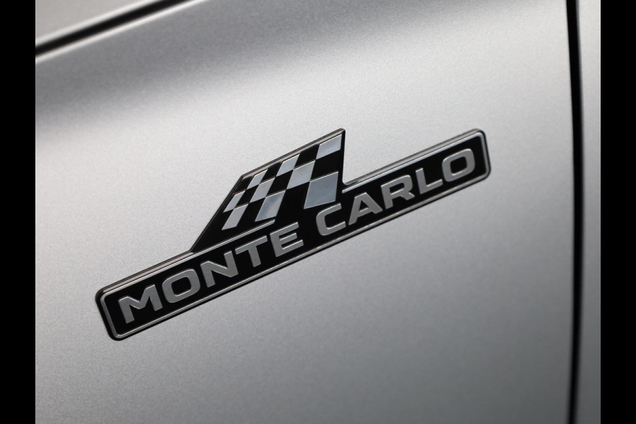 Škoda Kamiq Monte Carlo 1.0 TSI 85 kW / 115 PK SUV 7 versn. DS | Navigatie Pakket | Travel Assist Plus | Mechanisch wegklapbare trekhaak | Winter Pakket | Charging | 18 inch lichtmetalen velgen Ursa Monte Carlo