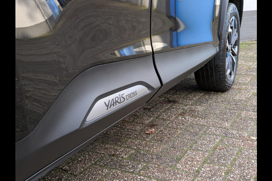 Toyota Yaris Cross 1.5 Hybrid 115 First Edition|Stoel/Stuurverwarming|Adaptive-Cruise|Keyless-Entry/Go|Lane-Assist