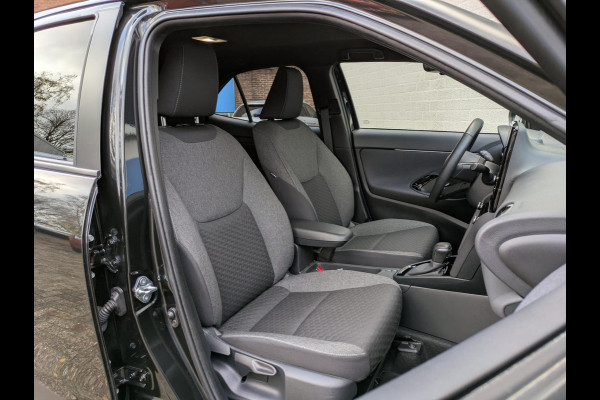 Toyota Yaris Cross 1.5 Hybrid 115 First Edition|Stoel/Stuurverwarming|Adaptive-Cruise|Keyless-Entry/Go|Lane-Assist