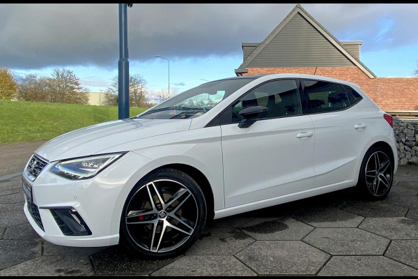 Seat Ibiza 1.0 TSI FR Autom. Bus. Intense Pano/ Beats/ LED/ Privacyglass