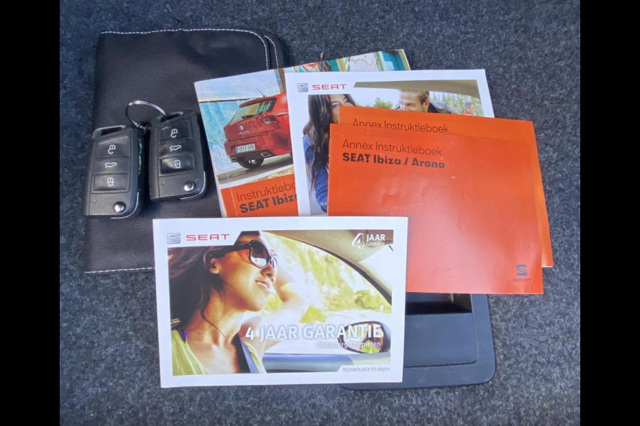 Seat Ibiza 1.0 TSI FR Autom. Bus. Intense Pano/ Beats/ LED/ Privacyglass