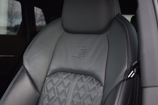 Audi e-tron 55 quattro S edition 95 kWh | 2x S-Line | RS Stoelen | Pano | B&O | Stoelverw.