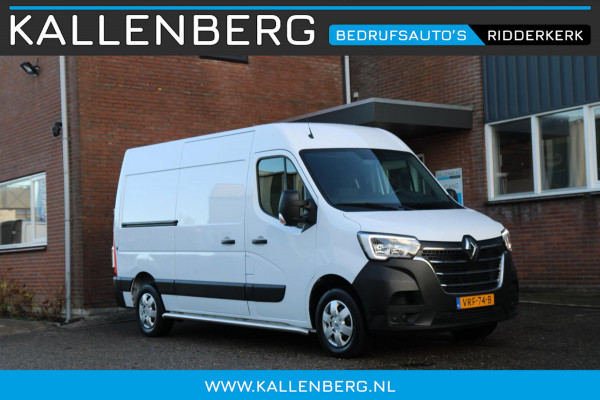 Renault Master T35 2.3 dCi 150PK L2H2 Trekhaak / Camera / App connect / 3 zits