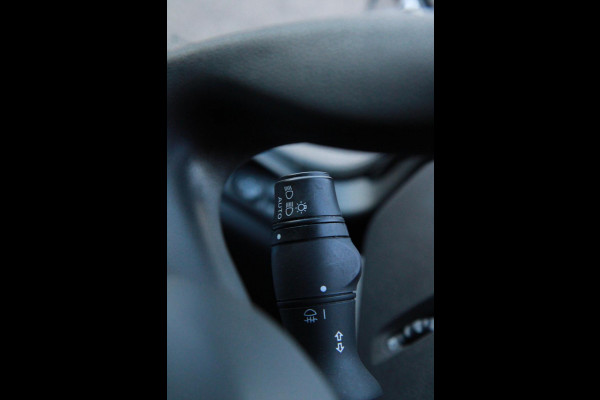 Renault Master T35 2.3 dCi 150PK L2H2 Trekhaak / Camera / App connect / 3 zits