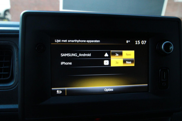 Renault Master T35 2.3 dCi 150PK L2H2 Trekhaak / Camera / App connect / 3 zits