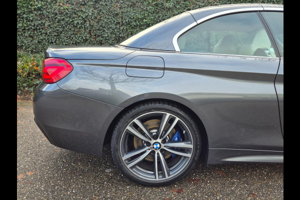 BMW 4 Serie Cabrio 330i M Sport Apple CarPlay 6WB Dig. DASH Elk.Stoelen Line Assist Dodehoek Camera 430i High Executive