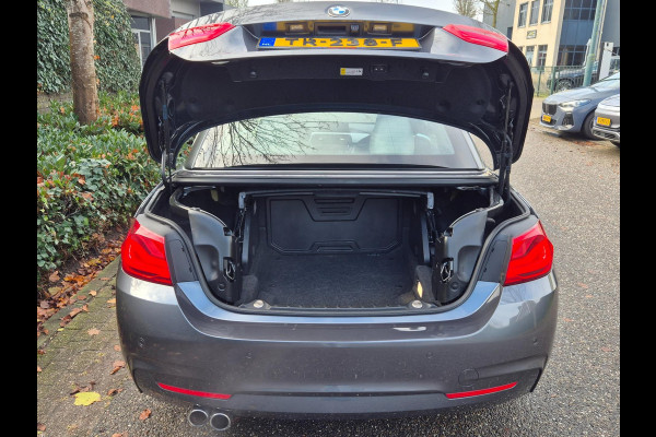 BMW 4 Serie Cabrio 330i M Sport Apple CarPlay 6WB Dig. DASH Elk.Stoelen Line Assist Dodehoek Camera 430i High Executive