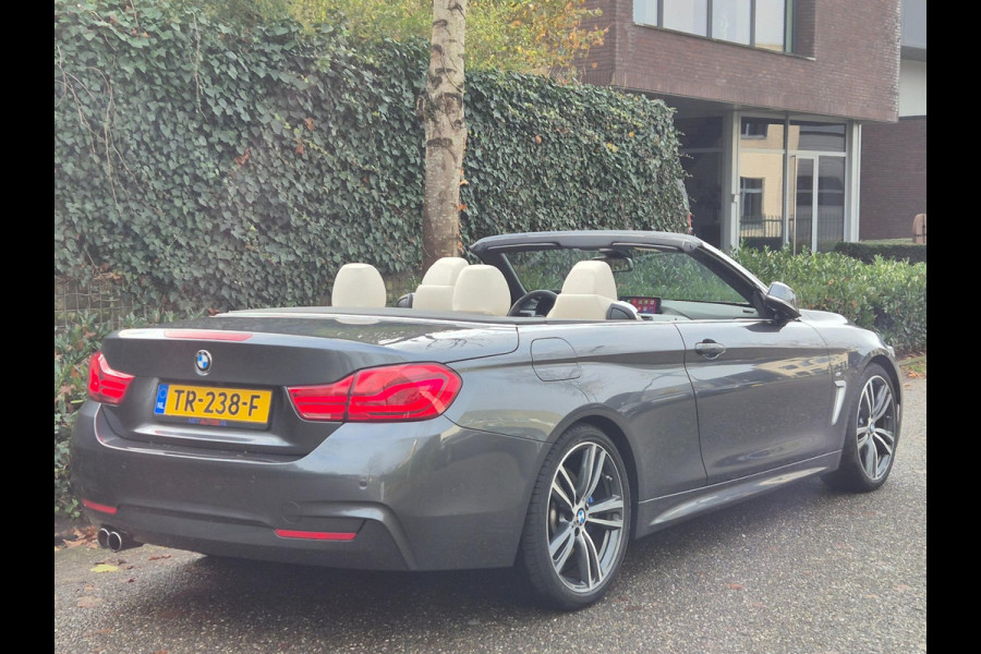 BMW 4 Serie Cabrio 330i M Sport Apple CarPlay 6WB Dig. DASH Elk.Stoelen Line Assist Dodehoek Camera 430i High Executive
