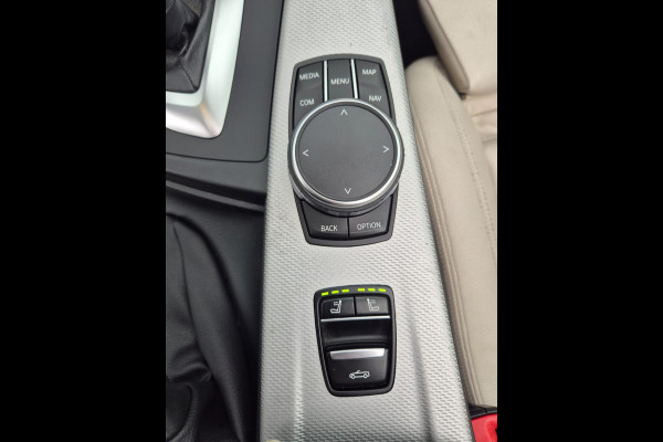 BMW 4 Serie Cabrio 330i M Sport Apple CarPlay 6WB Dig. DASH Elk.Stoelen Line Assist Dodehoek Camera 430i High Executive