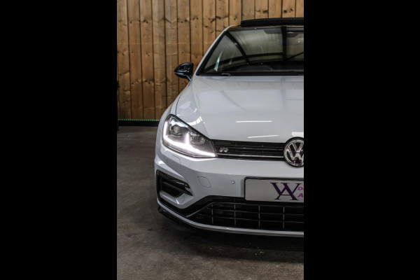 Volkswagen Golf 2.0 TSI 4Motion R *Akra*Pano*DCC*Dynaudio*Camera*leder*