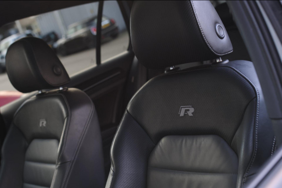 Volkswagen Golf 2.0 TSI 4Motion R *Akra*Pano*DCC*Dynaudio*Camera*leder*