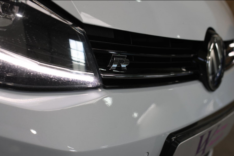 Volkswagen Golf 2.0 TSI 4Motion R *Akra*Pano*DCC*Dynaudio*Camera*leder*