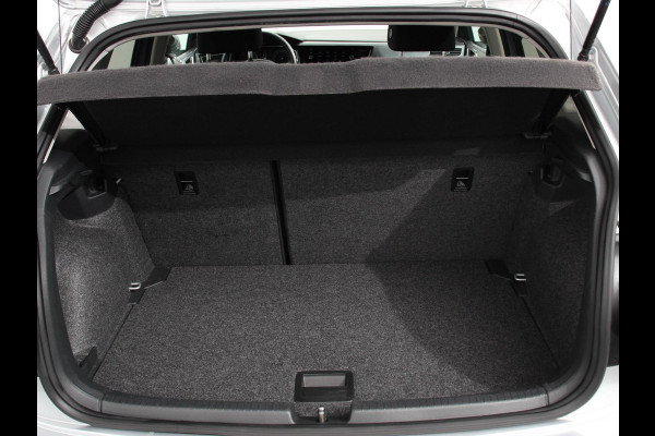 Volkswagen Polo 1.0 TSI 110pk Highline | Navigatie | Apple Carplay/Android Auto | Parkeersensoren | Adaptive cruise control | Stoelverwarming | Getinte ramen | Climatronic