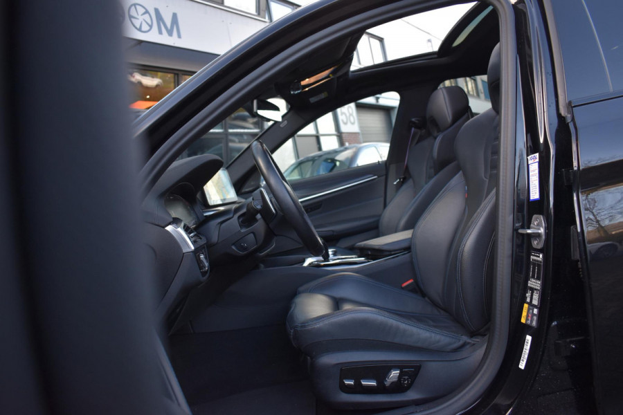 BMW 5 Serie 530e Business Edition Plus M-Pakket HUD Pano Kuipstoelen ACC H&K