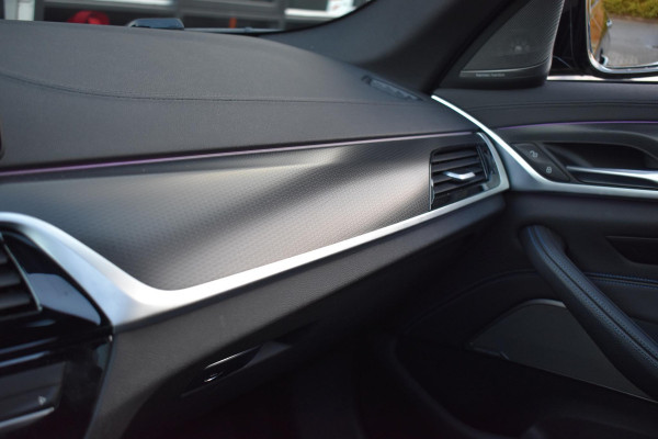 BMW 5 Serie 530e Business Edition Plus M-Pakket HUD Pano Kuipstoelen ACC H&K