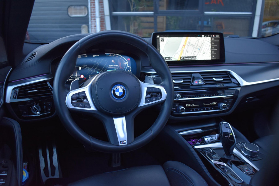 BMW 5 Serie 530e Business Edition Plus M-Pakket HUD Pano Kuipstoelen ACC H&K