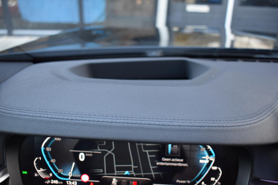 BMW 5 Serie 530e Business Edition Plus M-Pakket HUD Pano Kuipstoelen ACC H&K