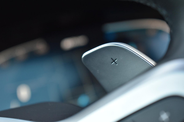 BMW 5 Serie 530e Business Edition Plus M-Pakket HUD Pano Kuipstoelen ACC H&K