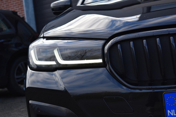BMW 5 Serie 530e Business Edition Plus M-Pakket HUD Pano Kuipstoelen ACC H&K