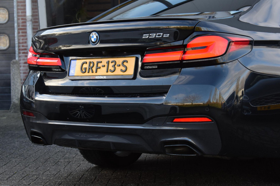 BMW 5 Serie 530e Business Edition Plus M-Pakket HUD Pano Kuipstoelen ACC H&K