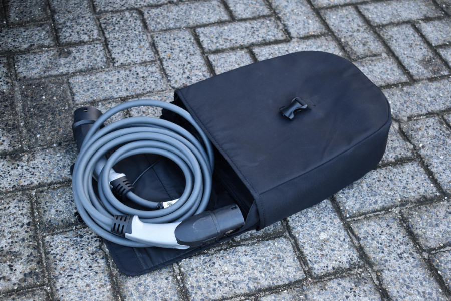 BMW 5 Serie 530e Business Edition Plus M-Pakket HUD Pano Kuipstoelen ACC H&K