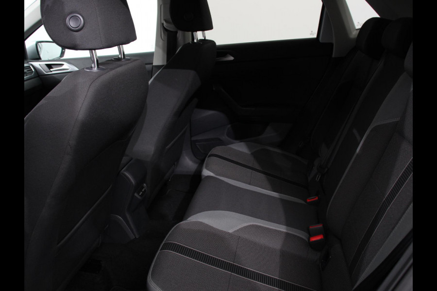 Volkswagen Polo 1.0 TSI 110pk Highline | Navigatie | Apple Carplay/Android Auto | Parkeersensoren | Adaptive cruise control | Stoelverwarming | Getinte ramen | Climatronic