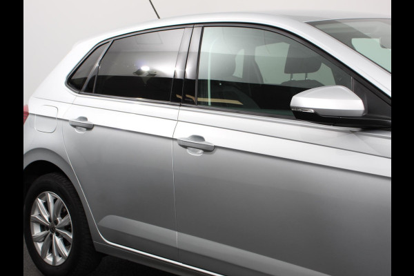 Volkswagen Polo 1.0 TSI 110pk Highline | Navigatie | Apple Carplay/Android Auto | Parkeersensoren | Adaptive cruise control | Stoelverwarming | Getinte ramen | Climatronic