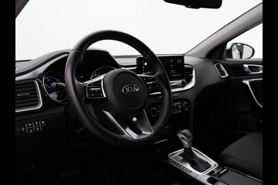 Kia Ceed Sportswagon 1.6 GDI PHEV DYNAMICLINE PLUG-IN 140 PK AUT. + TREKHAAK | CARPLAY | CAMERA | ADAPTIVE CRUISE