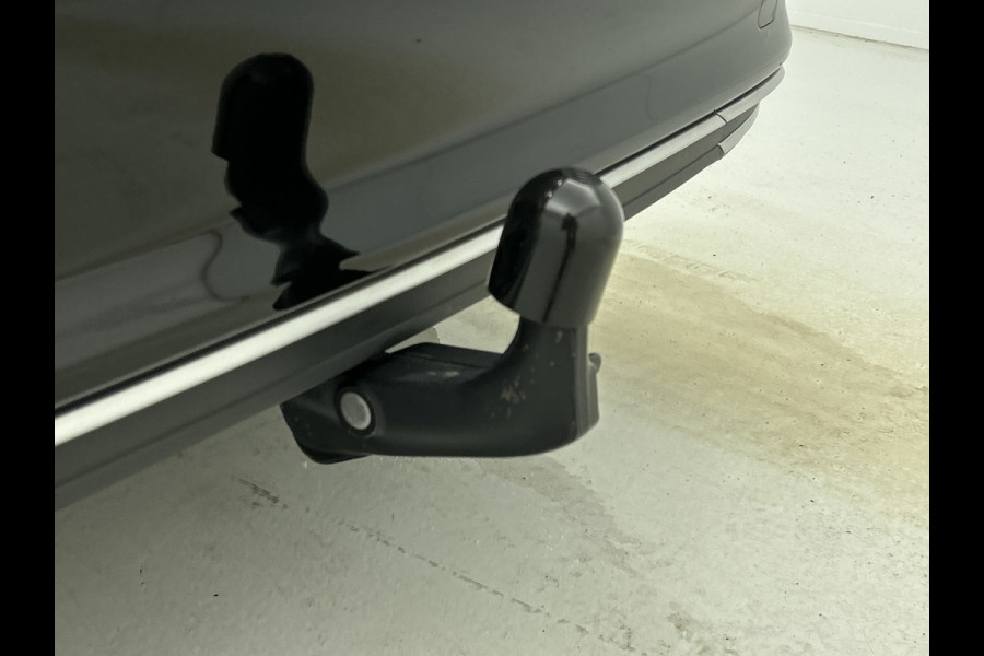 Audi A3 Limousine 30 TFSI Business edition (PANORAMADAK, AFNEEMBARE TREKHAAK, SPORTSTOELEN, 1e EIGENAAR)