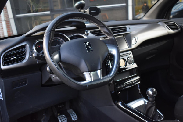 DS DS 3 1.2 PureTech So Chic Camera Airco Trekhaak