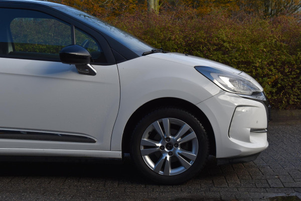 DS DS 3 1.2 PureTech So Chic Camera Airco Trekhaak