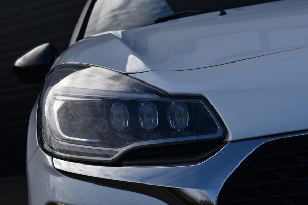 DS DS 3 1.2 PureTech So Chic Camera Airco Trekhaak