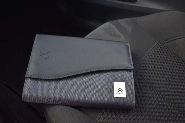 DS DS 3 1.2 PureTech So Chic Camera Airco Trekhaak