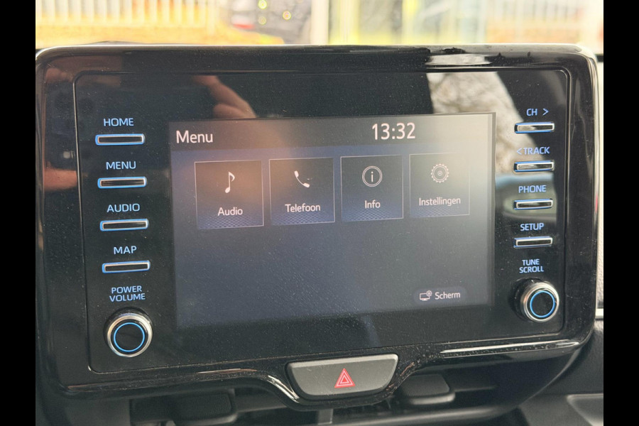 Toyota Yaris 1.5 Hybrid Team ACC Carplay Stoelverw DAB Clima KM : 10.000 !!!