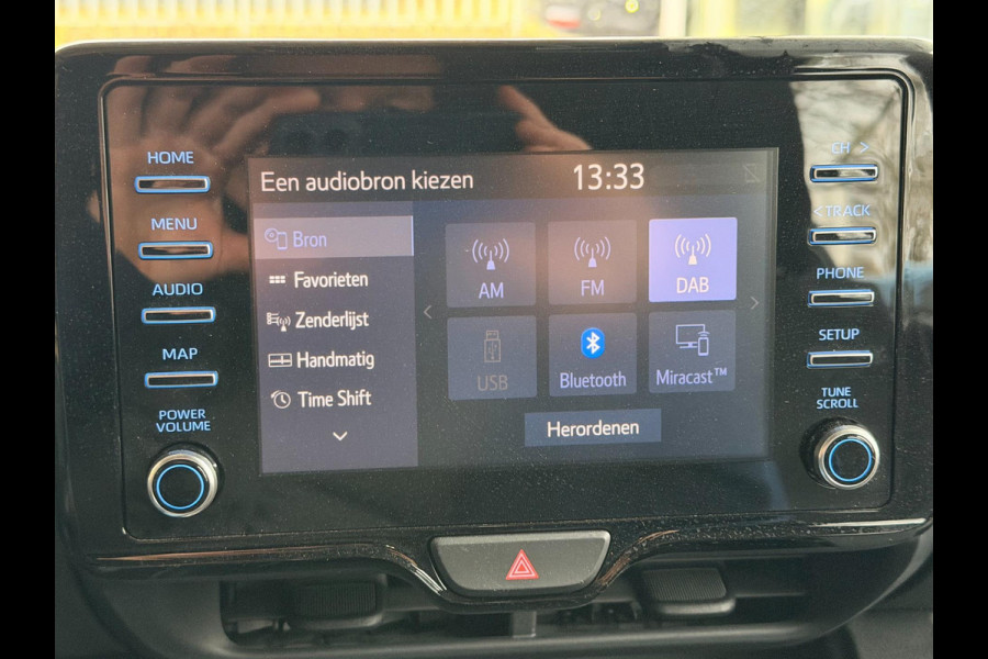 Toyota Yaris 1.5 Hybrid Team ACC Carplay Stoelverw DAB Clima KM : 10.000 !!!