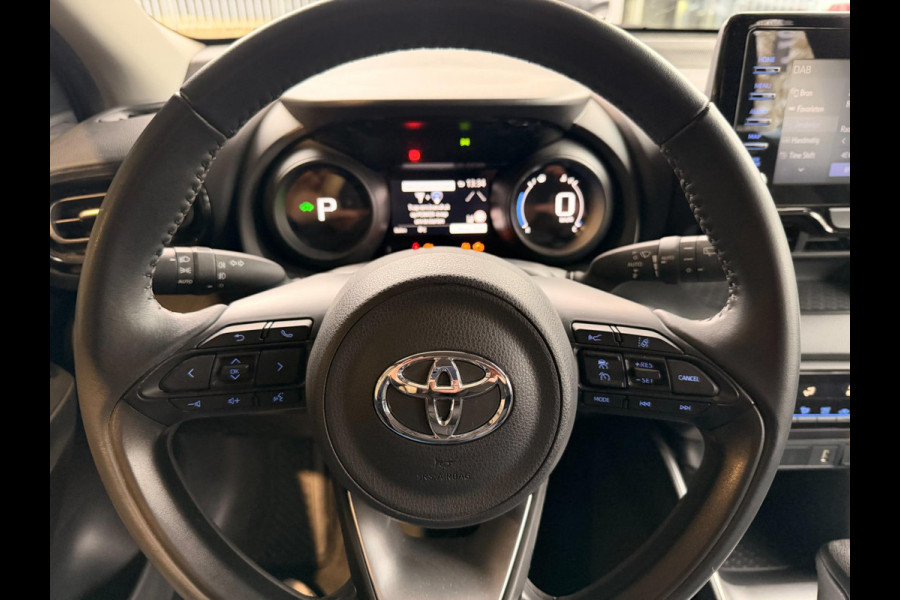 Toyota Yaris 1.5 Hybrid Team ACC Carplay Stoelverw DAB Clima KM : 10.000 !!!