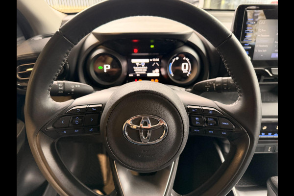Toyota Yaris 1.5 Hybrid Team ACC Carplay Stoelverw DAB Clima KM : 10.000 !!!